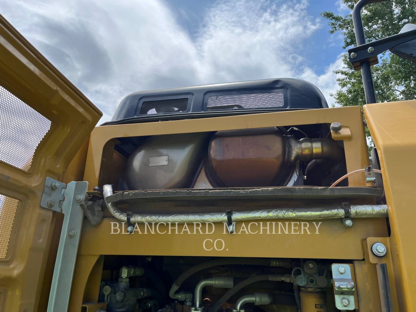 2017 Caterpillar 323FL Excavator