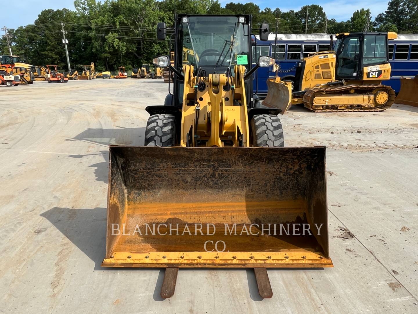 2017 Caterpillar 906M Wheel Loader