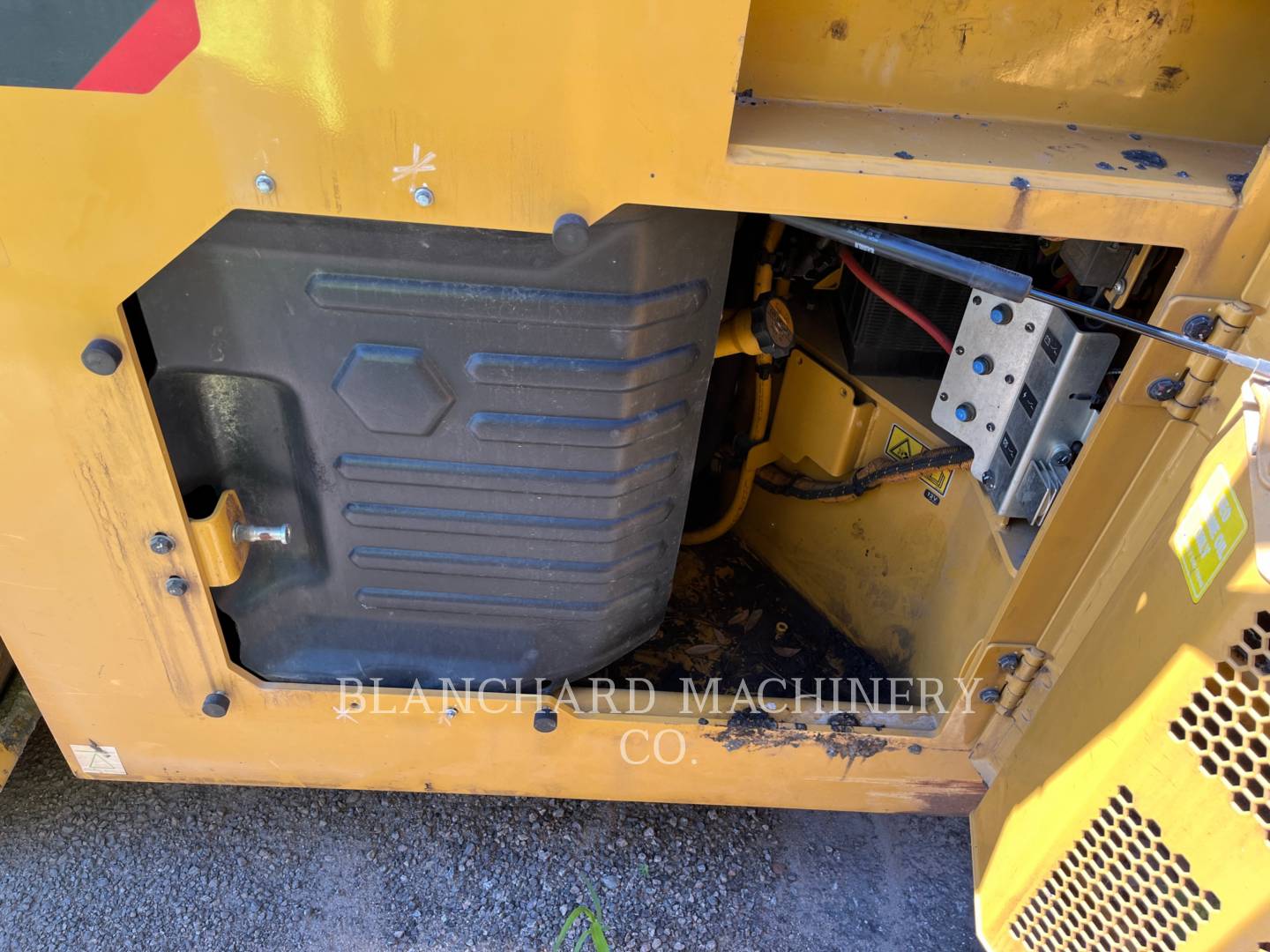 2019 Caterpillar CB10 Vibratory Double