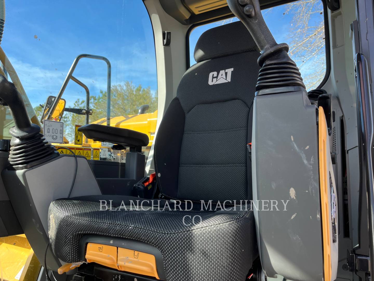 2022 Caterpillar 317-07B Excavator