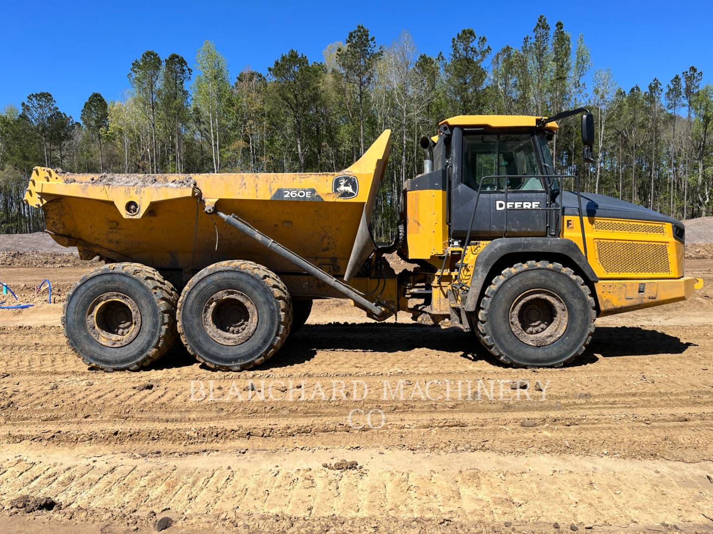 2020 John Deere 260E Articulated Truck