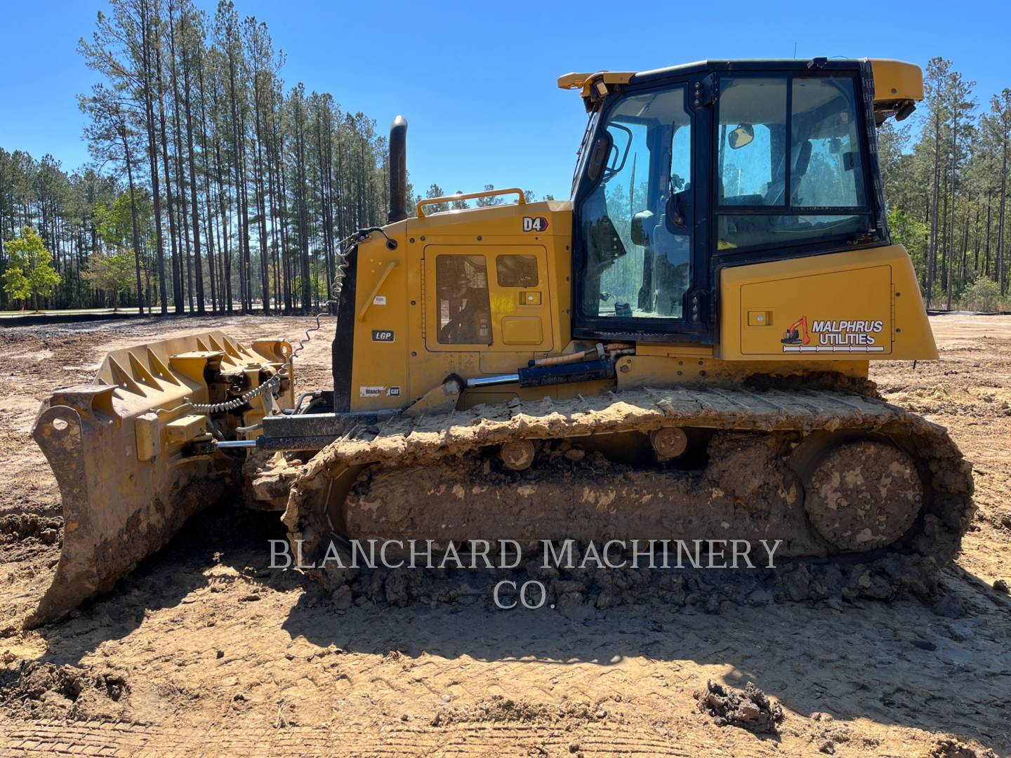 2020 Caterpillar D4 LGP Dozer