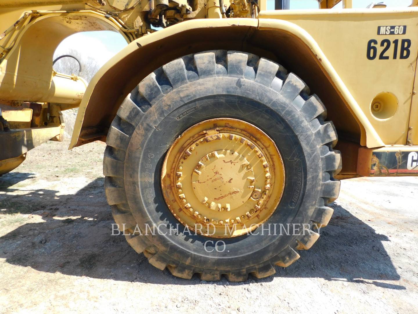 1986 Caterpillar 621B Wheel Tractor