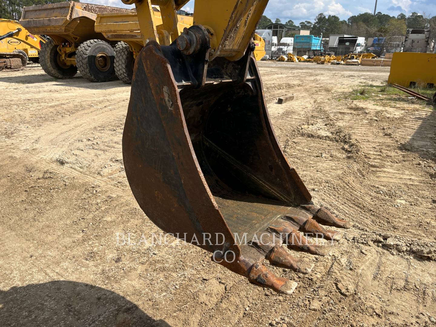 2018 Caterpillar 415F2ST Tractor Loader Backhoe