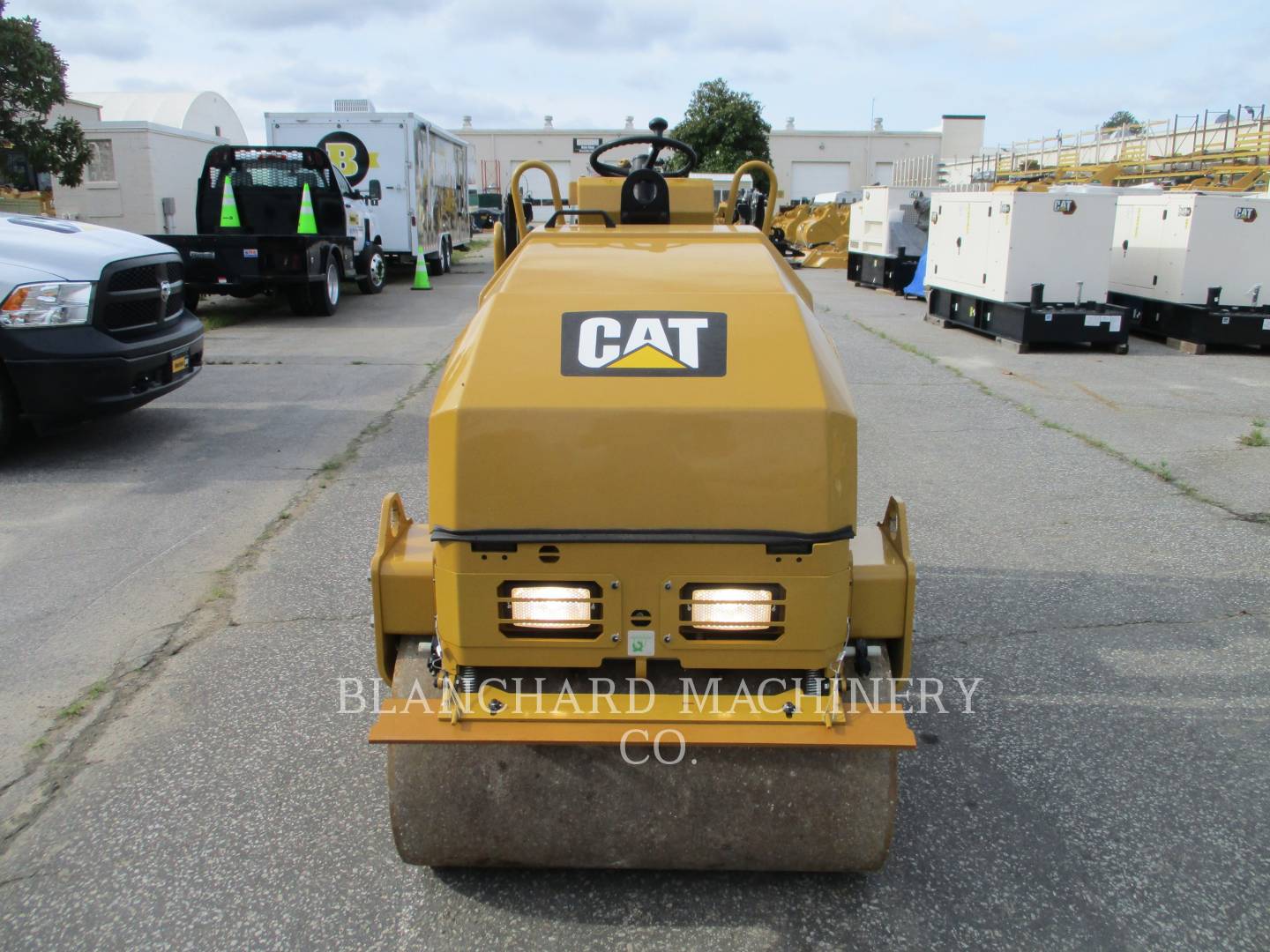 2021 Caterpillar CB1.8 Vibratory Double