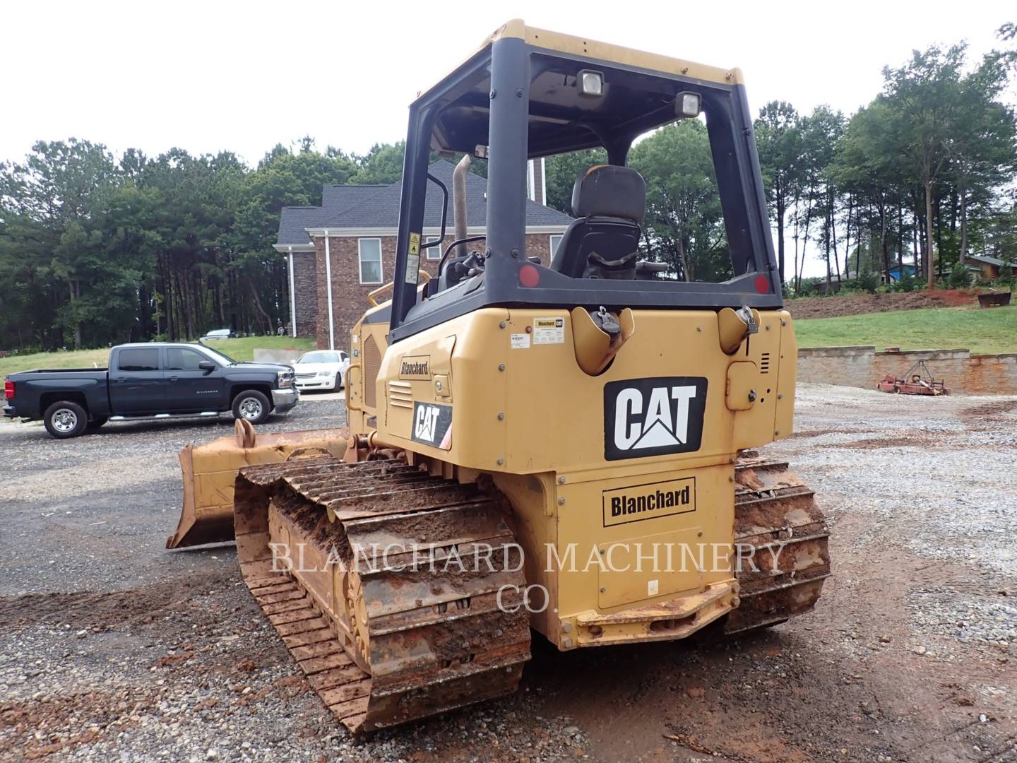 2010 Caterpillar D3KLGP Dozer