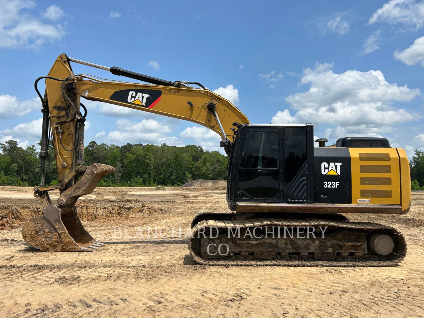 2017 Caterpillar 323FL Excavator