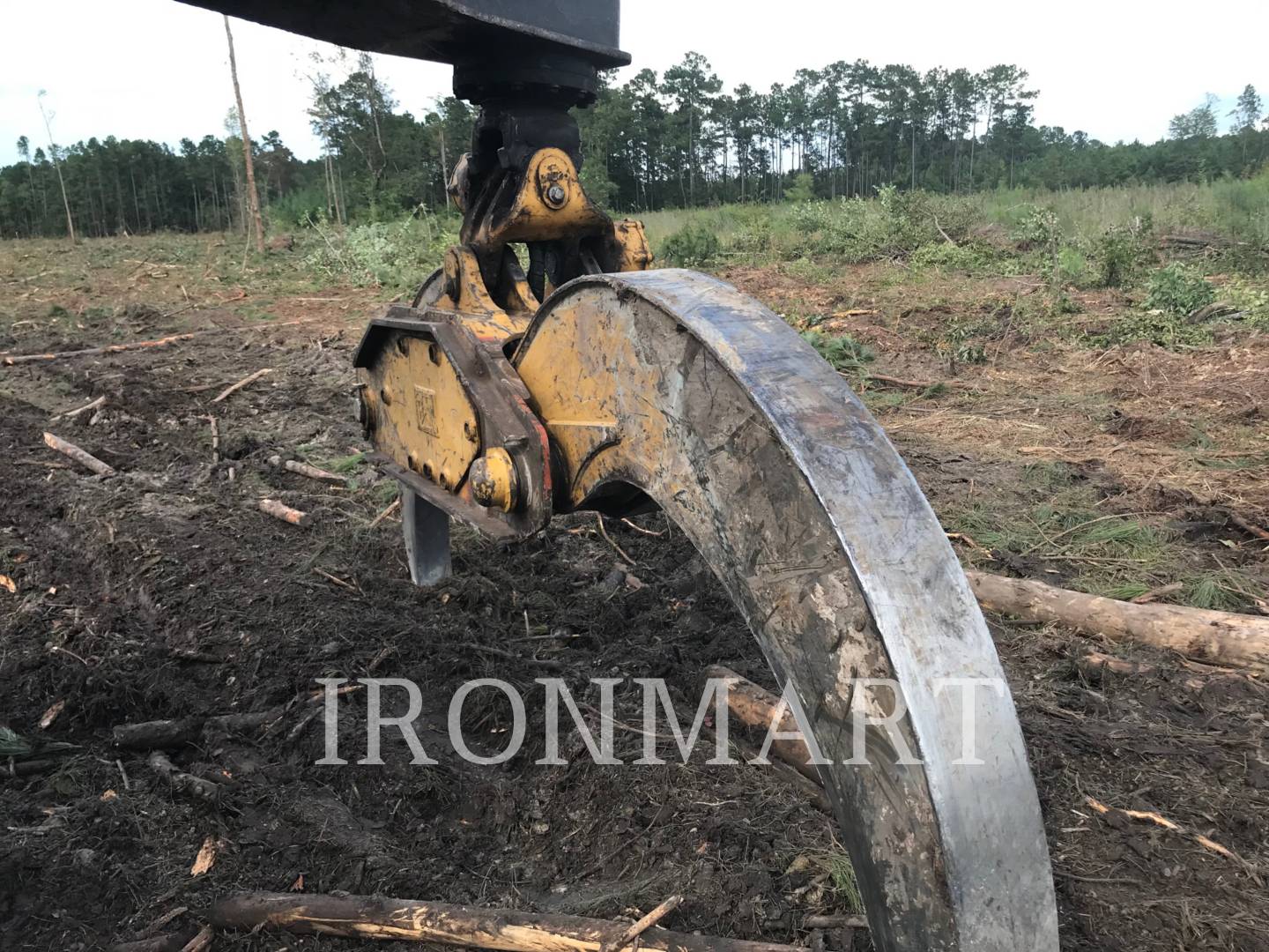 2015 Caterpillar 545D Skidder