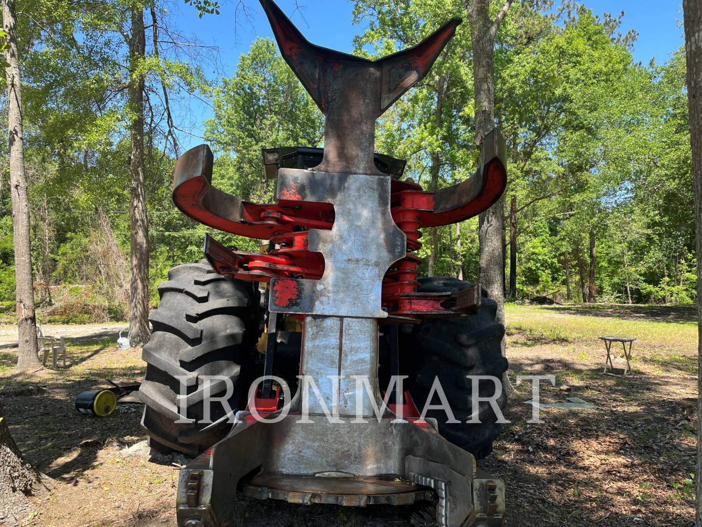 2014 Caterpillar 553C Feller Buncher