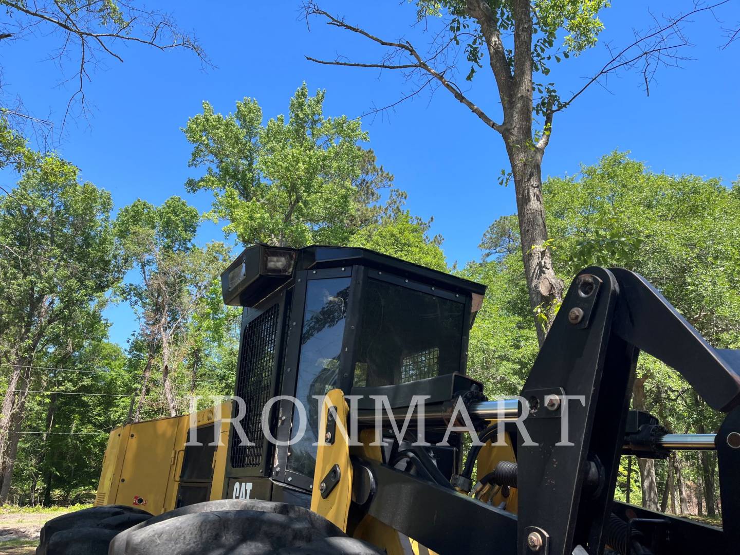 2014 Caterpillar 553C Feller Buncher