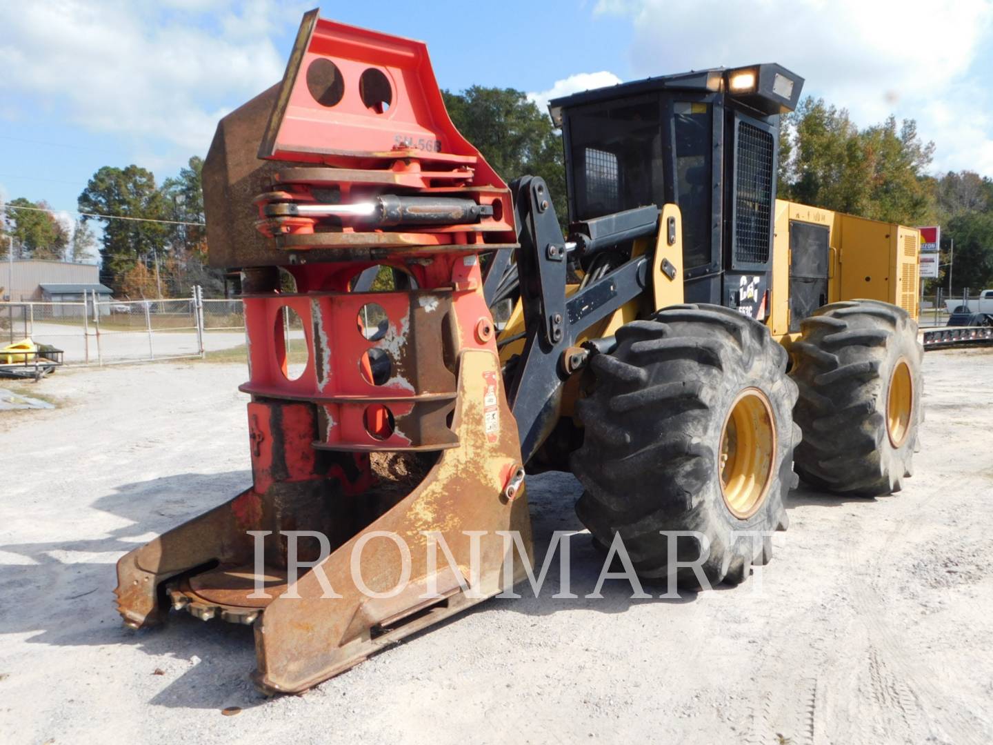 2016 Caterpillar 553C Feller Buncher