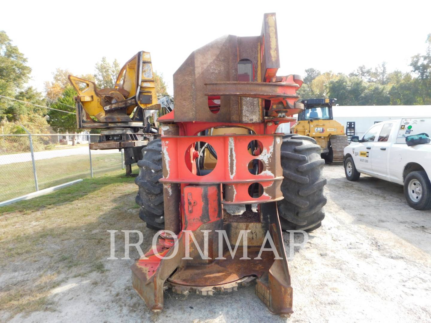 2016 Caterpillar 553C Feller Buncher