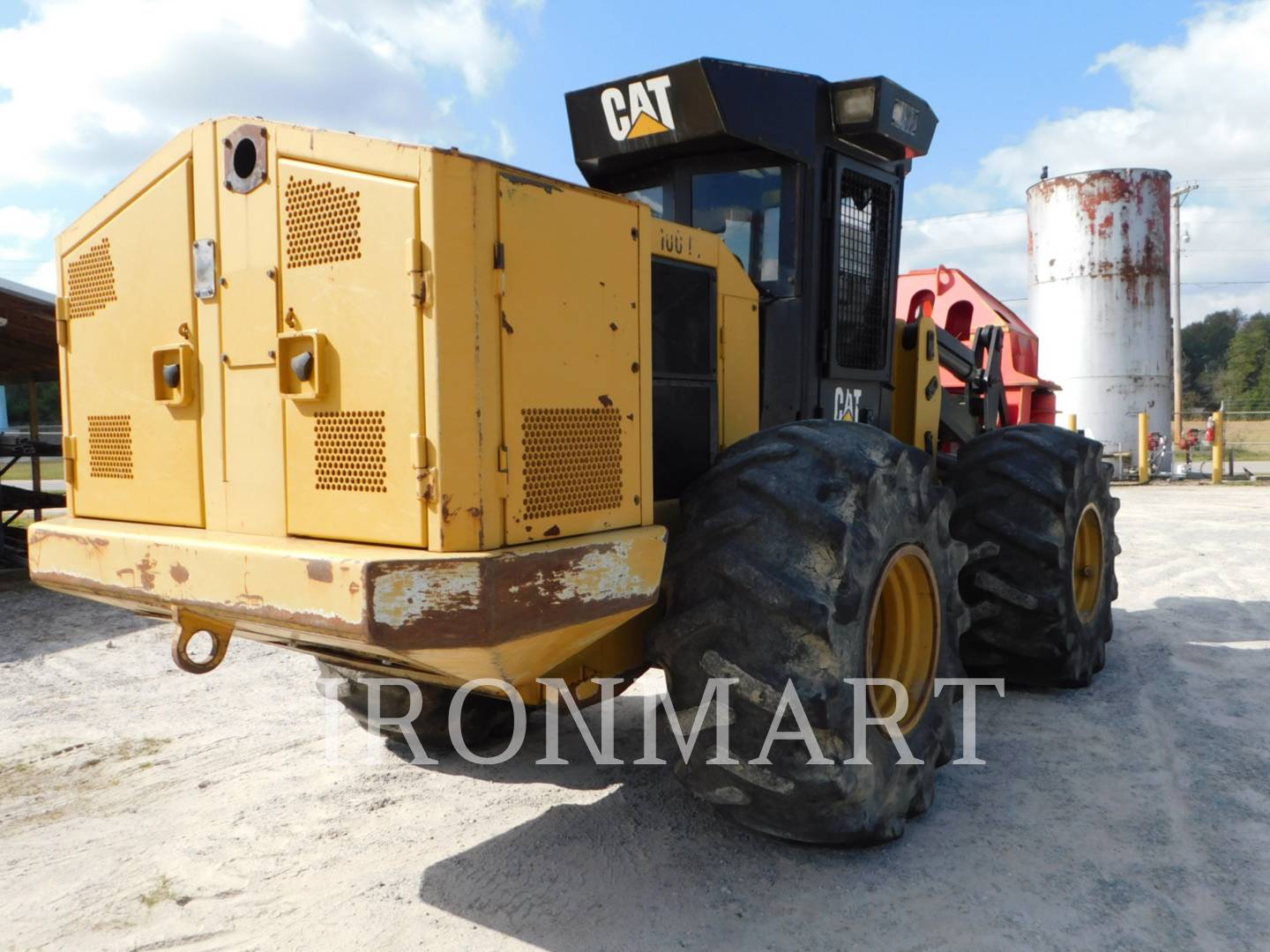 2016 Caterpillar 553C Feller Buncher