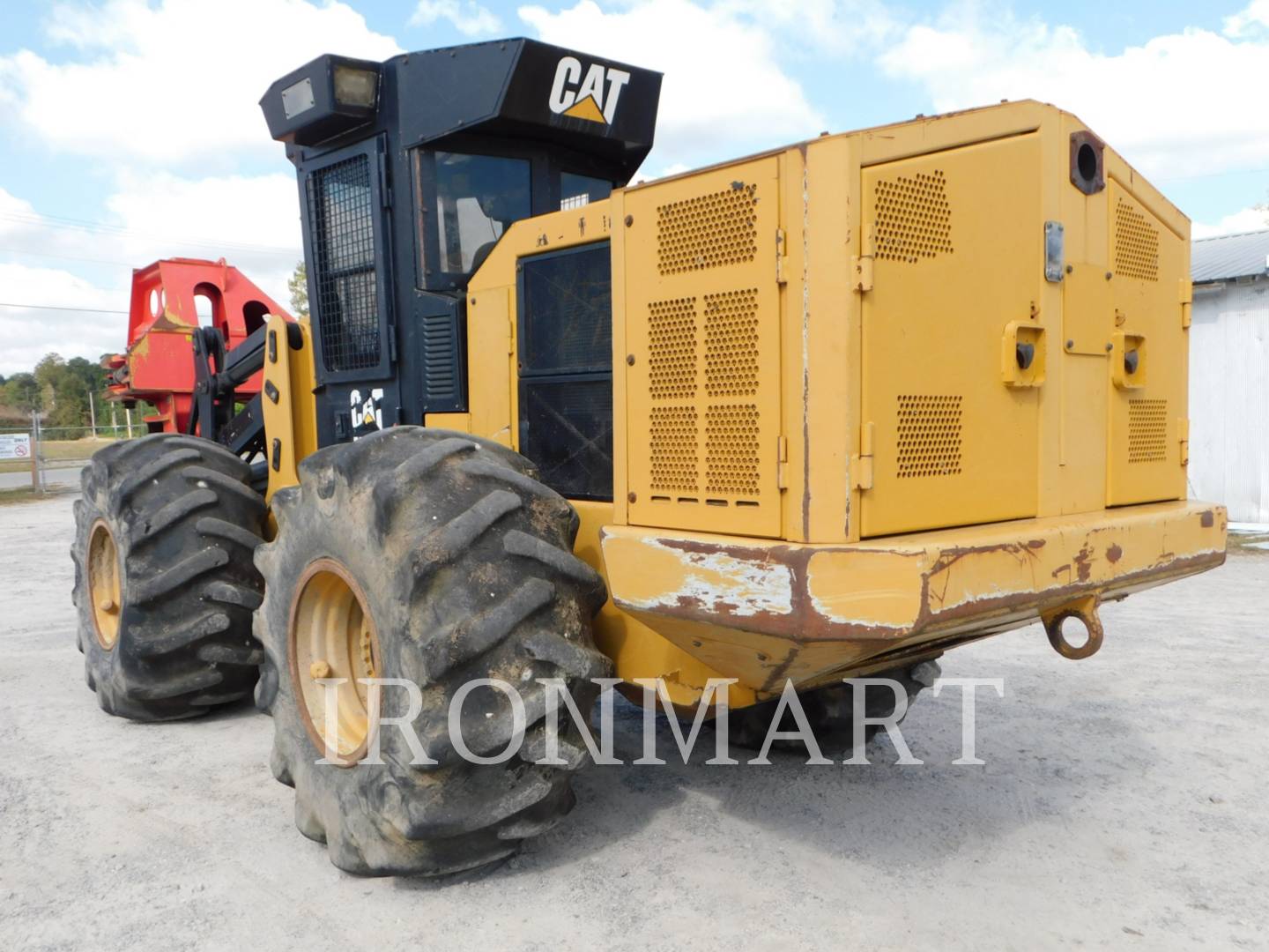 2016 Caterpillar 553C Feller Buncher