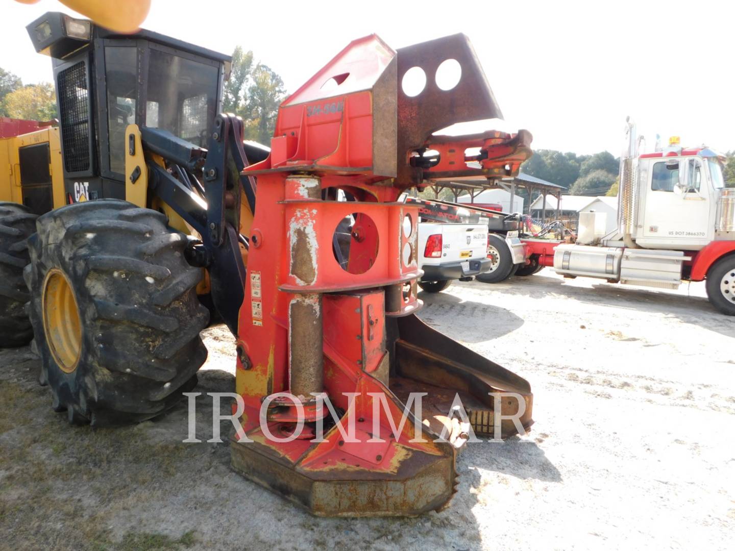 2016 Caterpillar 553C Feller Buncher