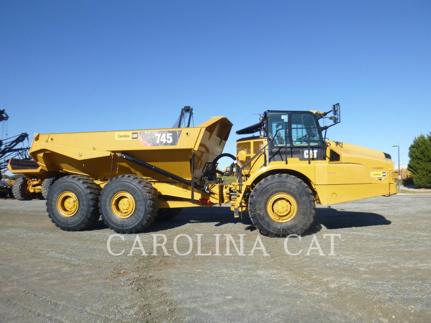 2017 Caterpillar 745 TG Articulated Truck