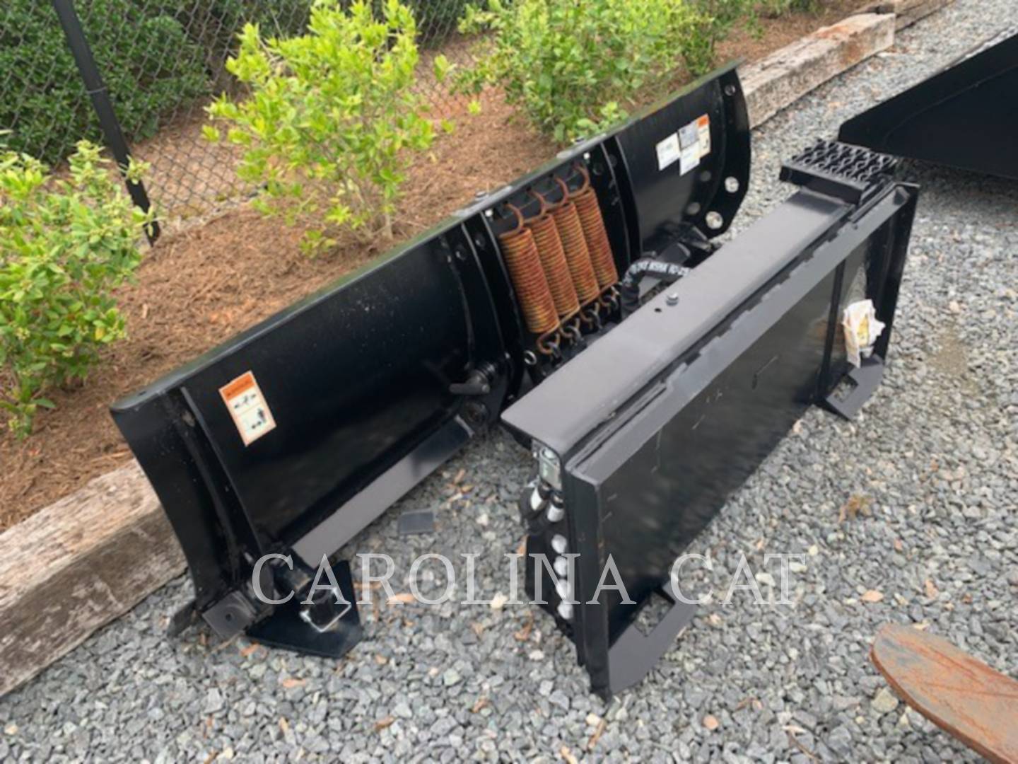 Caterpillar 72" ANGLE BLADE Misc