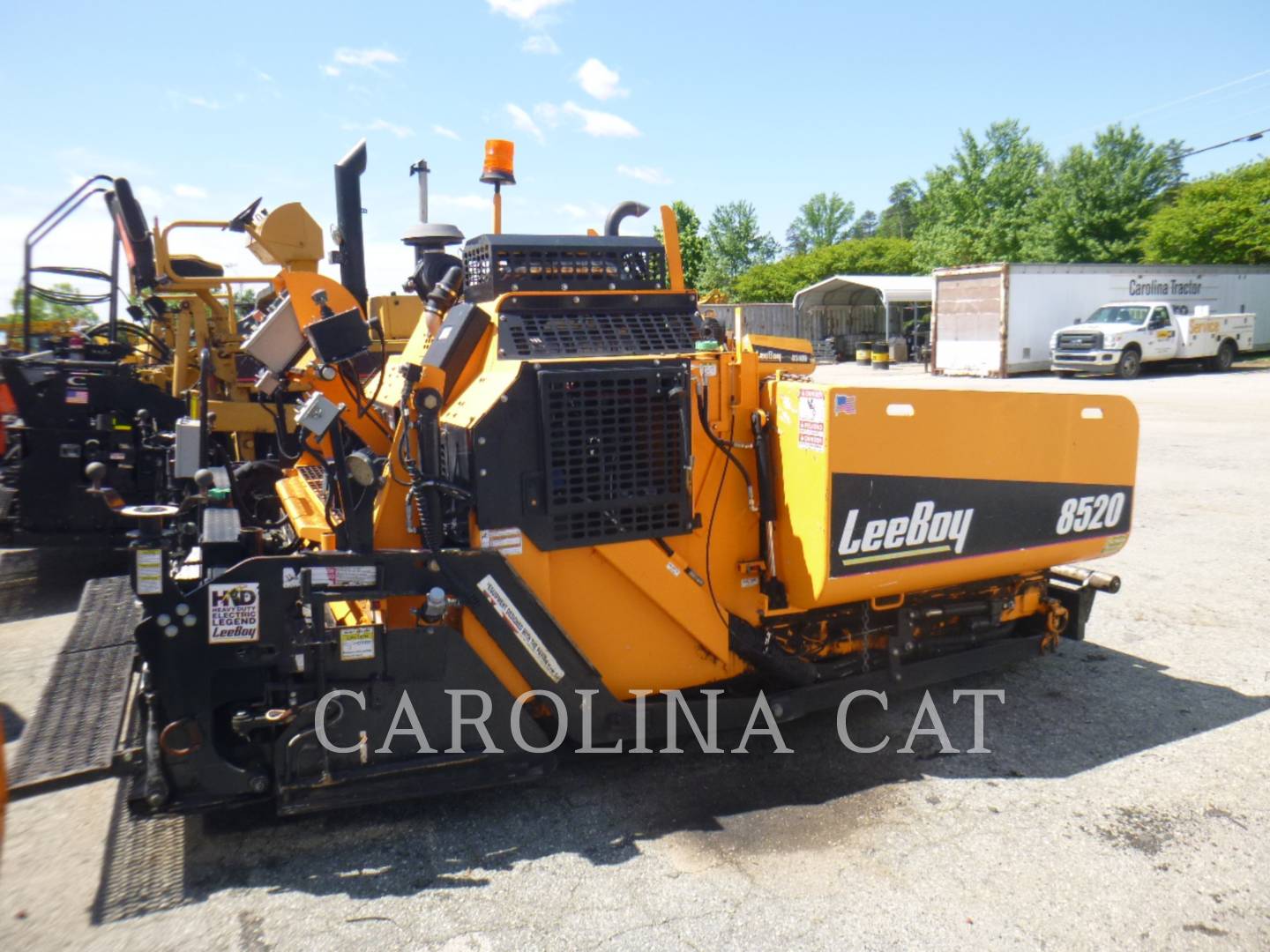 2017 LeeBoy 8520 Paver