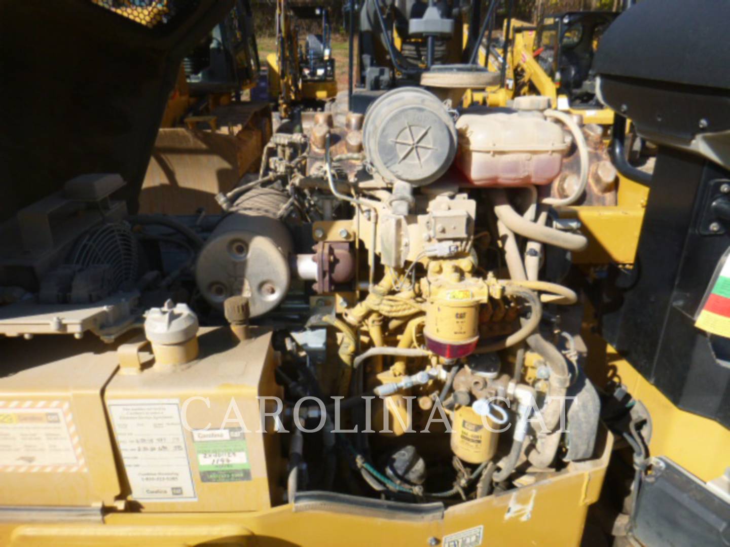 2018 Caterpillar CB24B Compactor