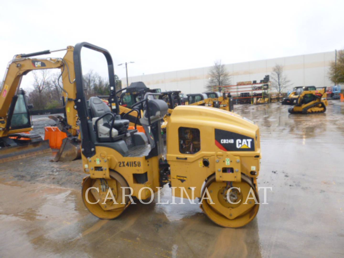 2018 Caterpillar CB24B Compactor