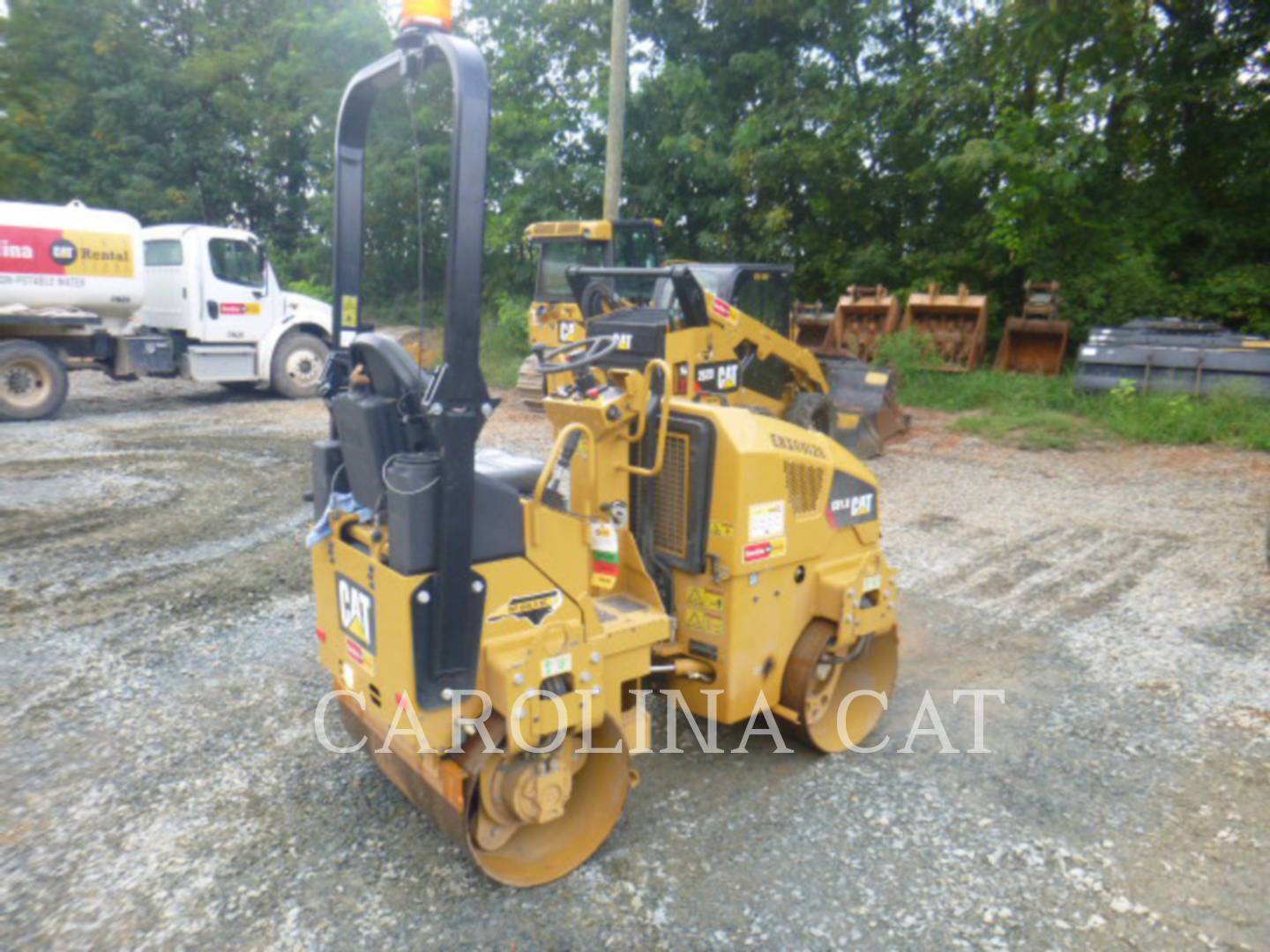 2018 Caterpillar CB1.8 Vibratory Double