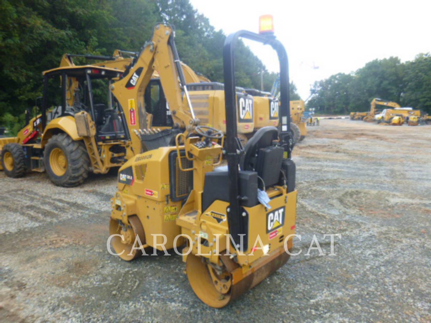 2018 Caterpillar CB1.8 Vibratory Double