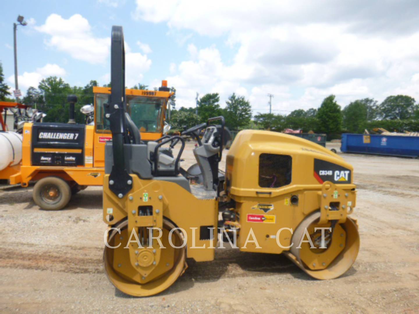 2019 Caterpillar CB34B Compactor