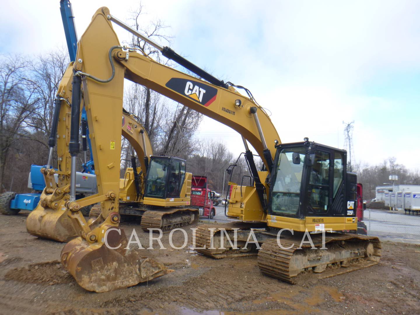 2019 Caterpillar 325FL Excavator