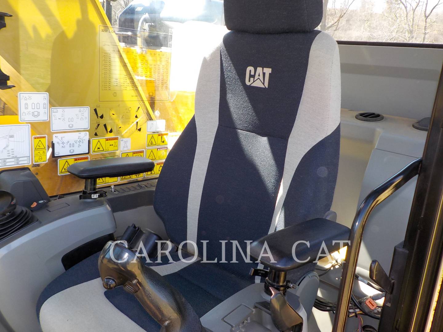 2019 Caterpillar 325FLCR Excavator