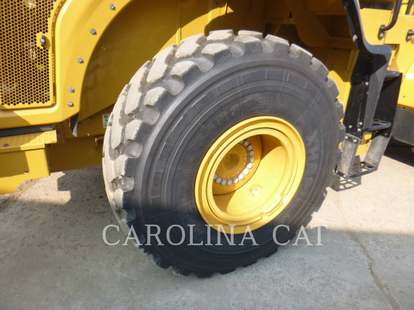 2018 Caterpillar 950M Wheel Loader