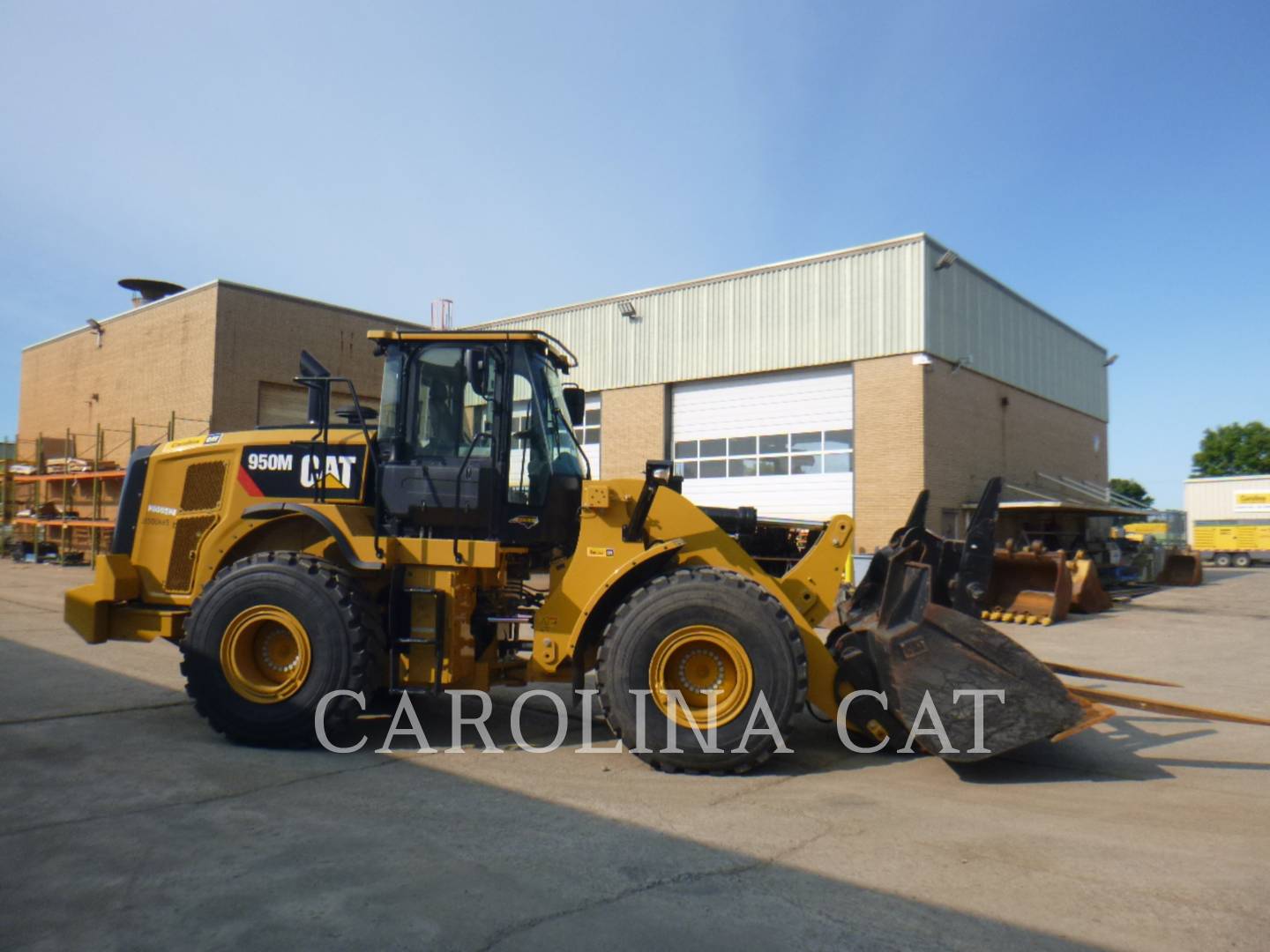 2018 Caterpillar 950M Wheel Loader