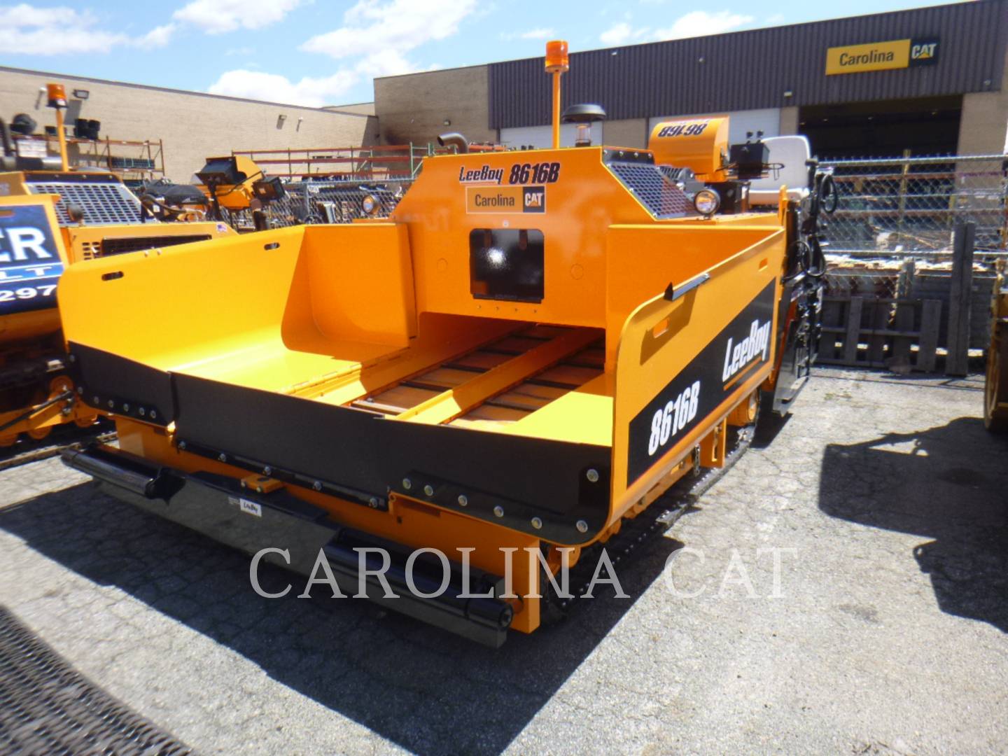 2014 LeeBoy 8616 Paver