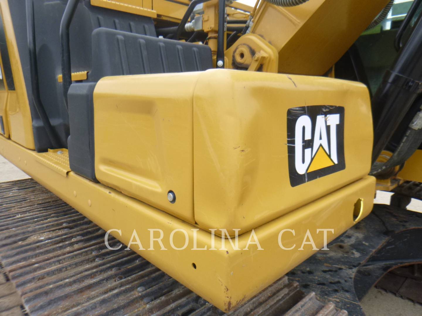 2018 Caterpillar 320 Excavator