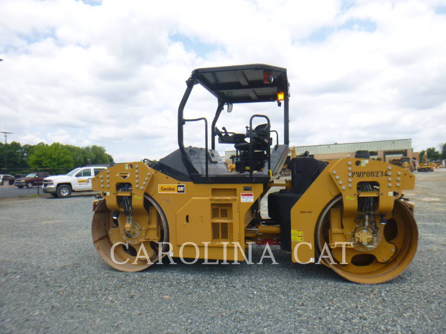 2019 Caterpillar CB13 Compactor