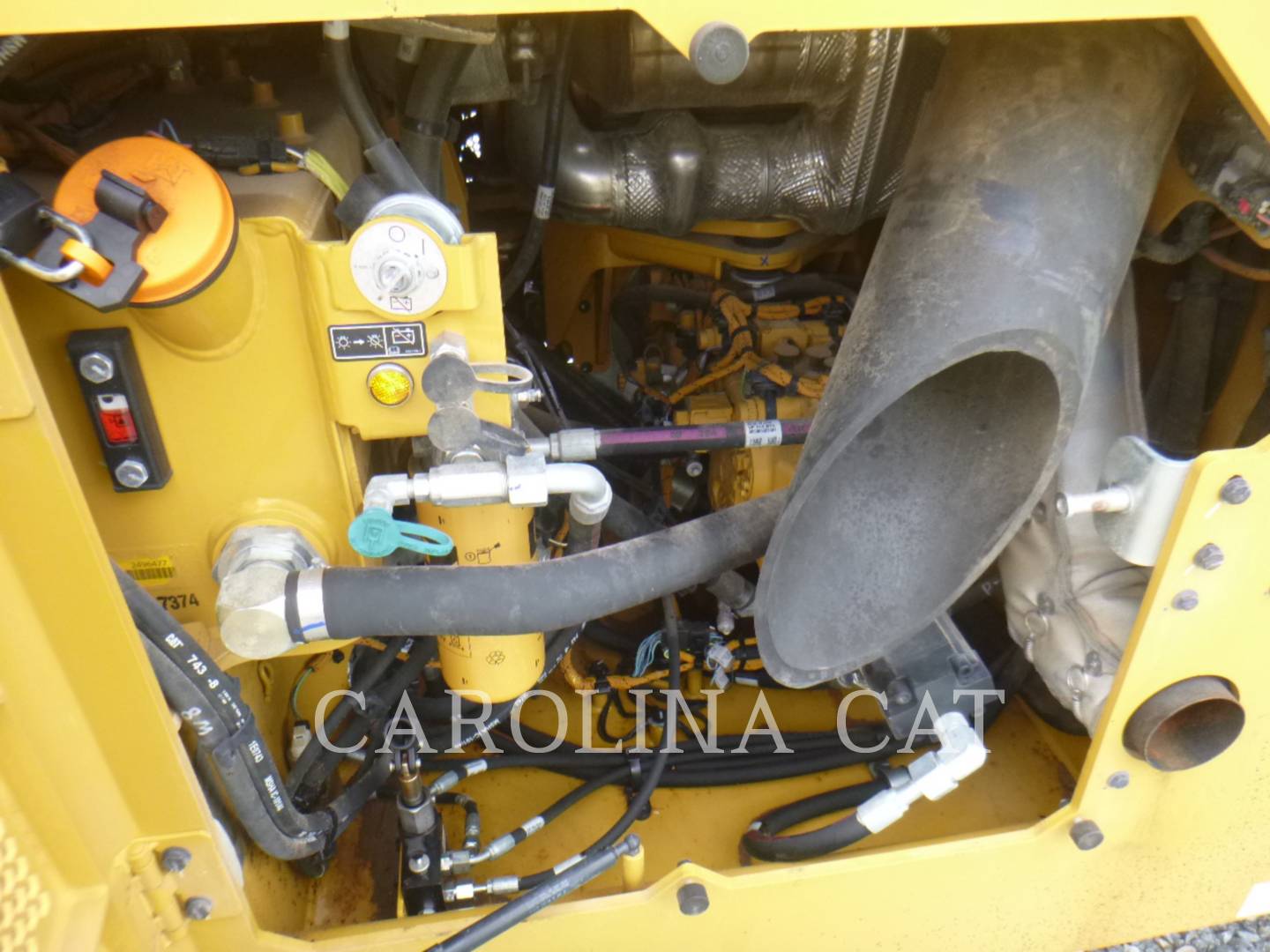 2019 Caterpillar CB13 Compactor