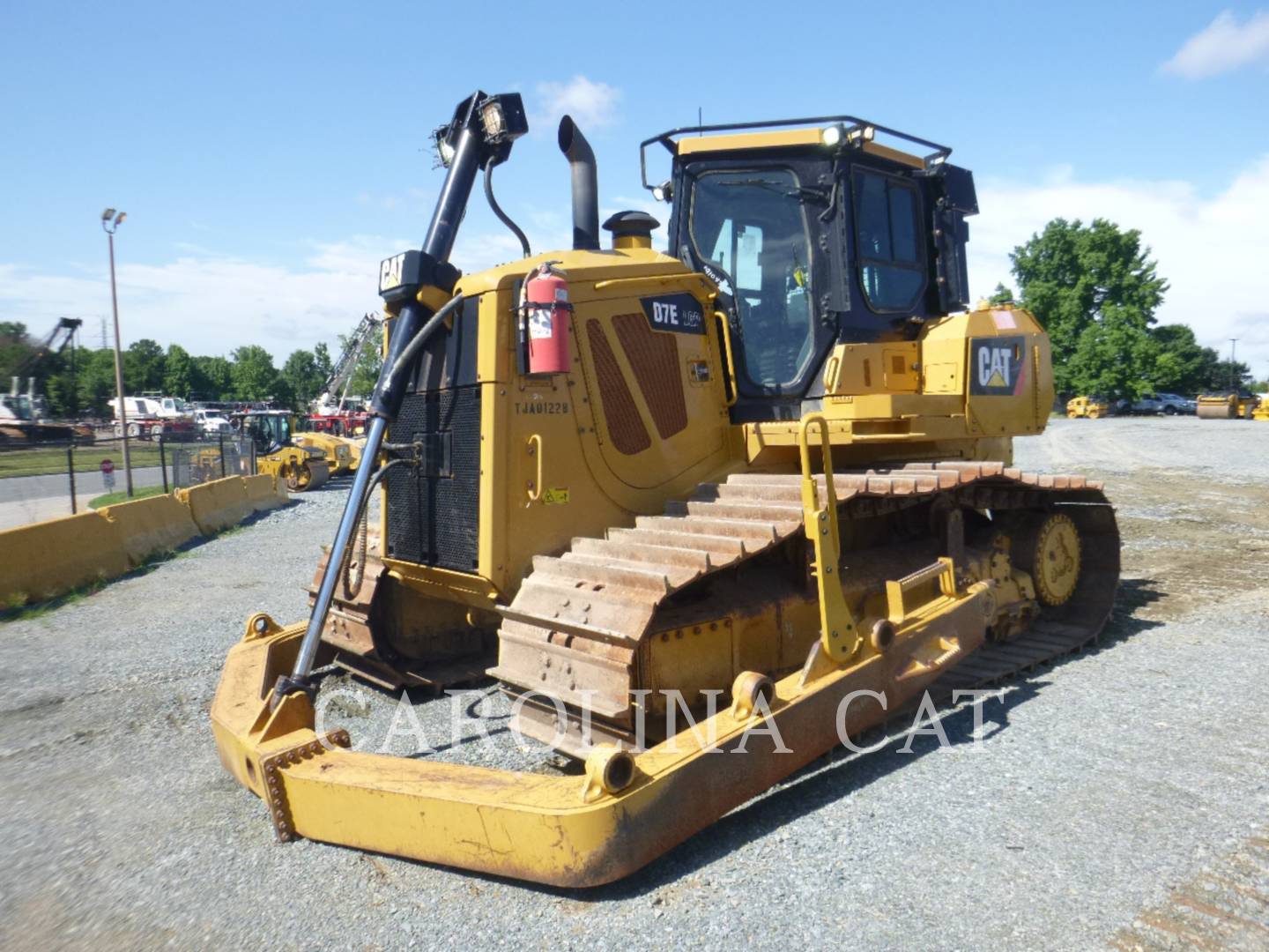 2014 Caterpillar D7E LGP Dozer