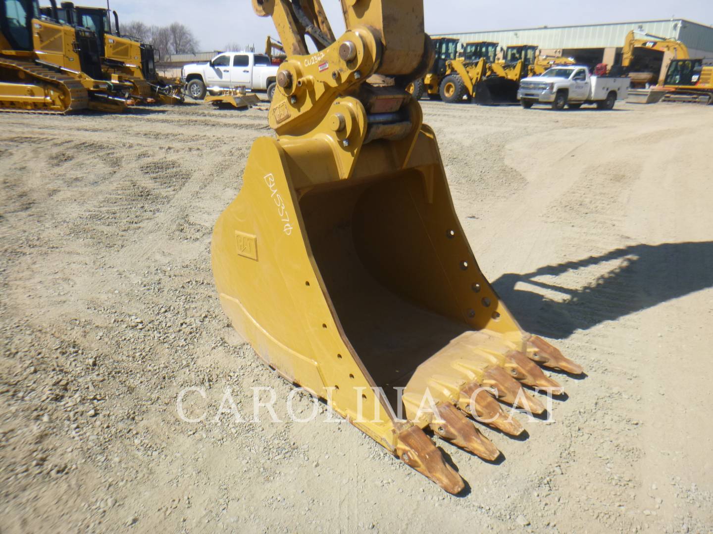 2019 Caterpillar 320 QC Excavator