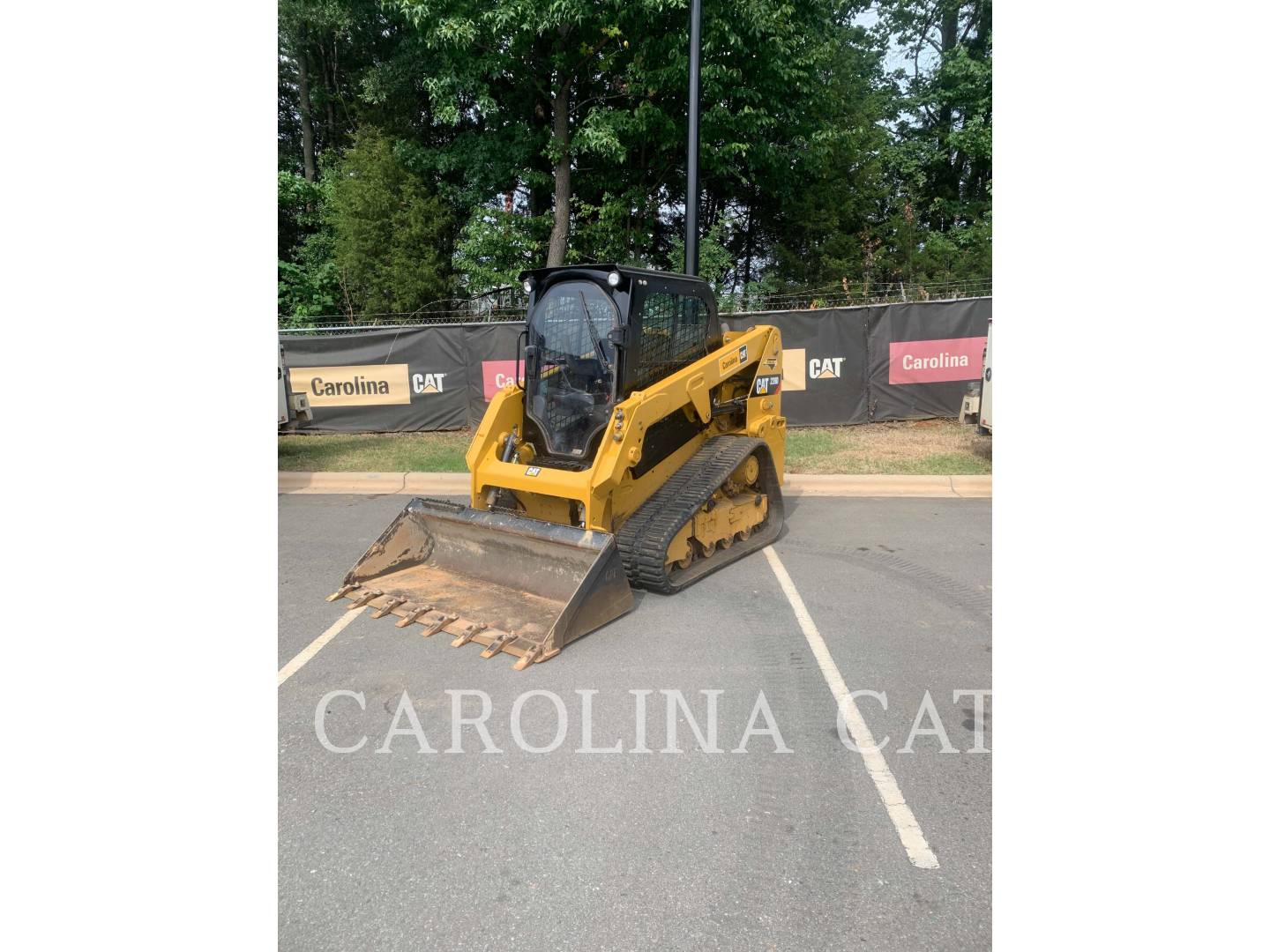 2019 Caterpillar 239D CB Compact Track Loader