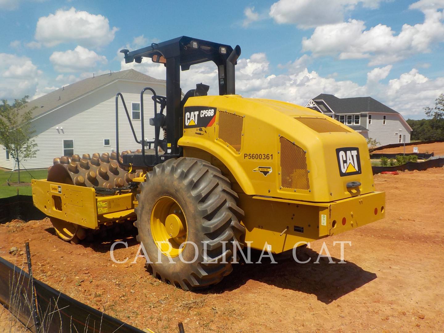 2017 Caterpillar CP 56 B Vibratory Single