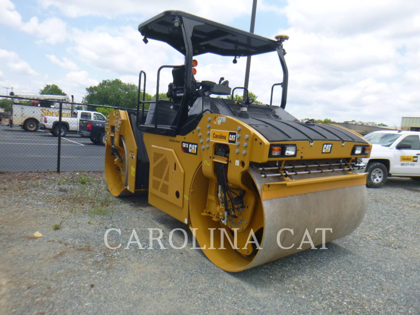 2019 Caterpillar CB13 Compactor