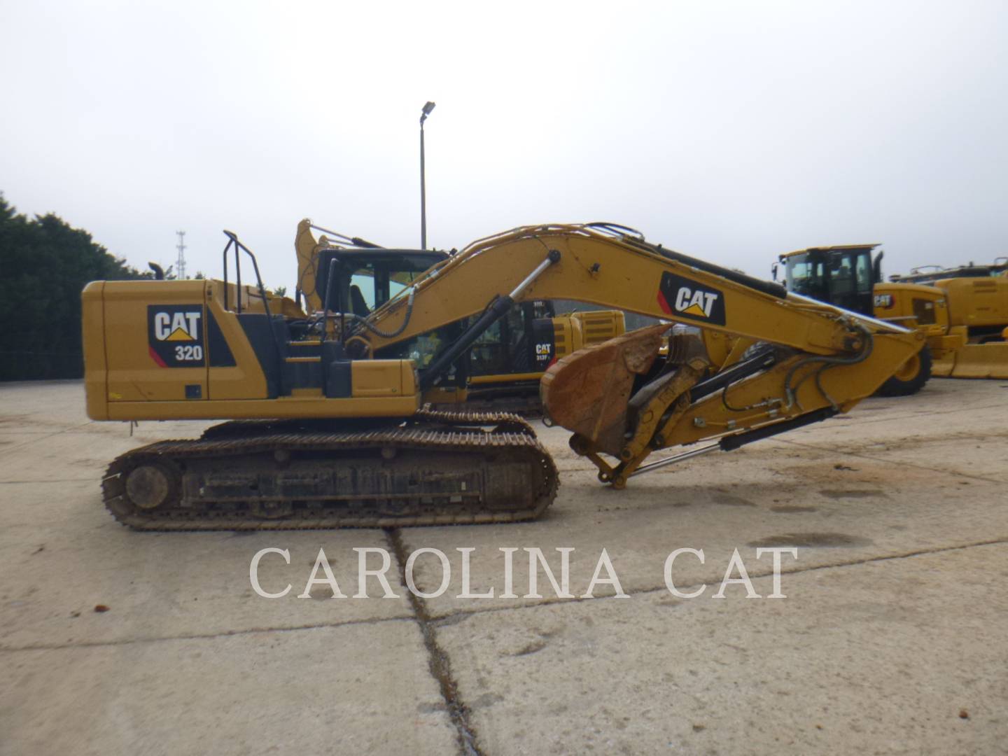 2019 Caterpillar 320 TH Excavator