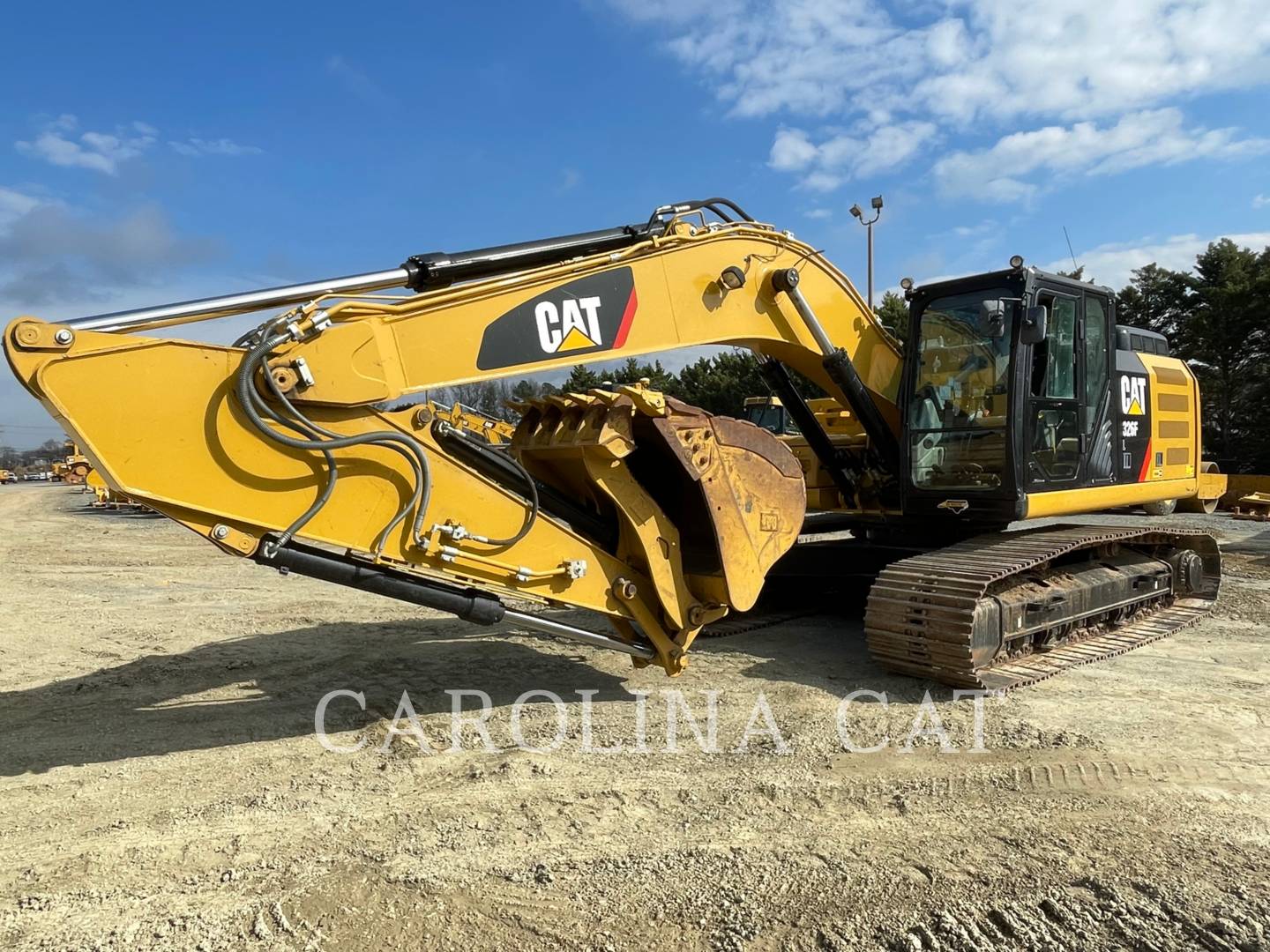 2019 Caterpillar 326FL TH Excavator