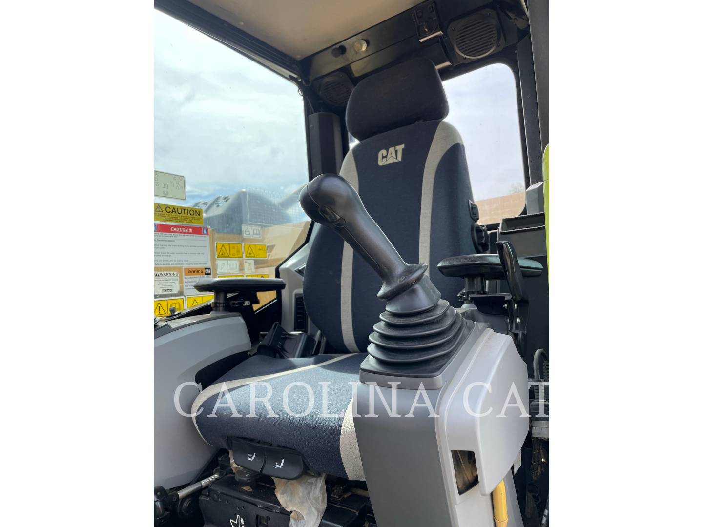 2019 Caterpillar 315FL QC Excavator