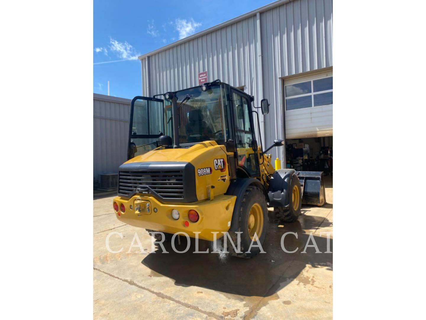 2021 Caterpillar 908M Wheel Loader