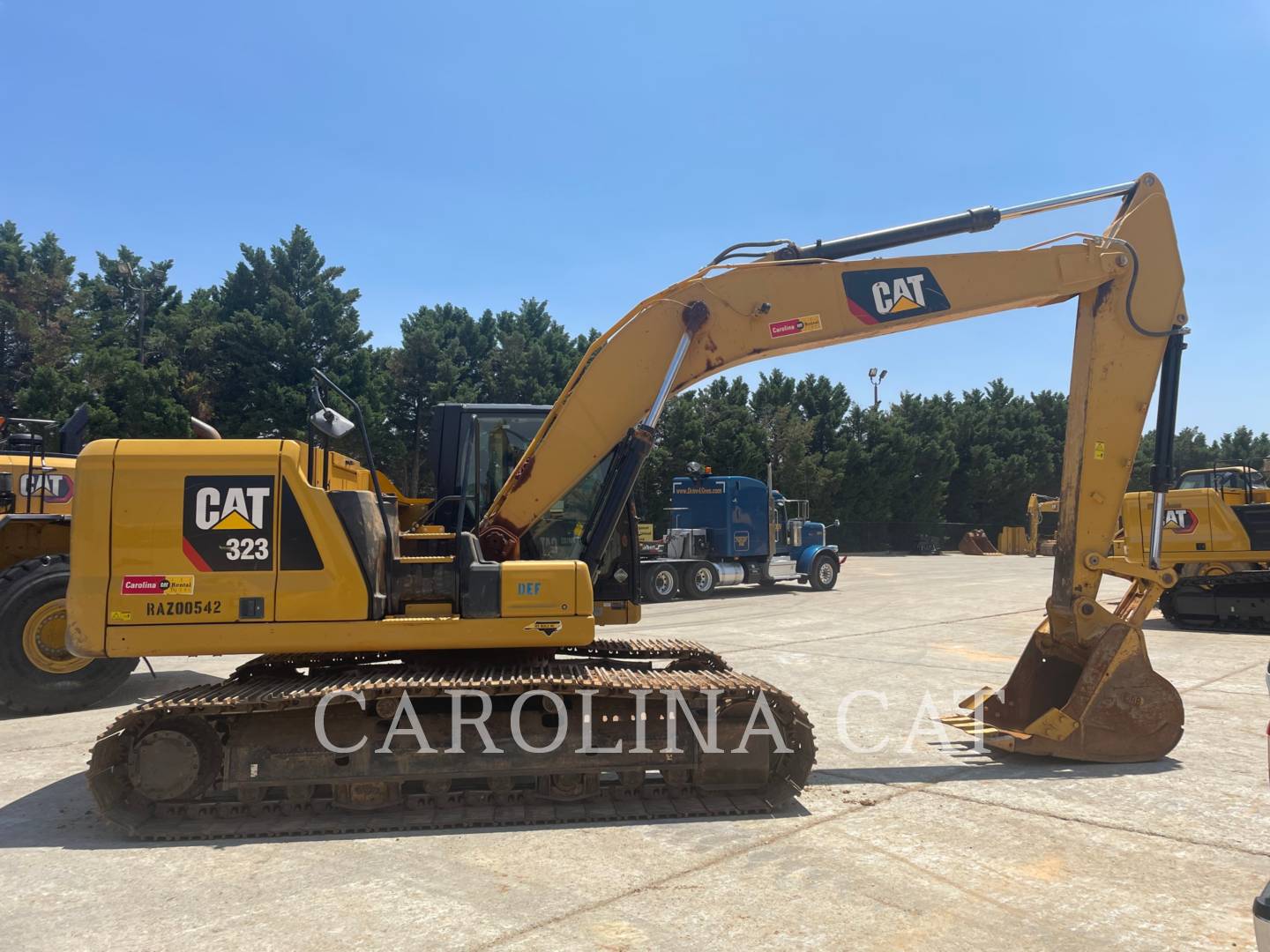 2018 Caterpillar 323 Excavator