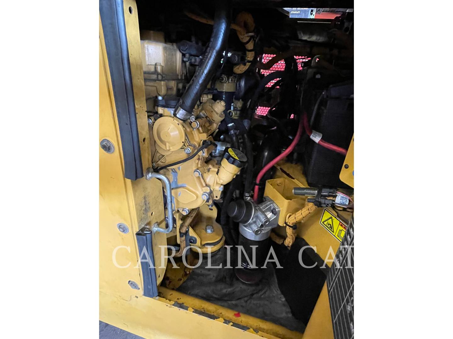 2016 Caterpillar CB44B Compactor