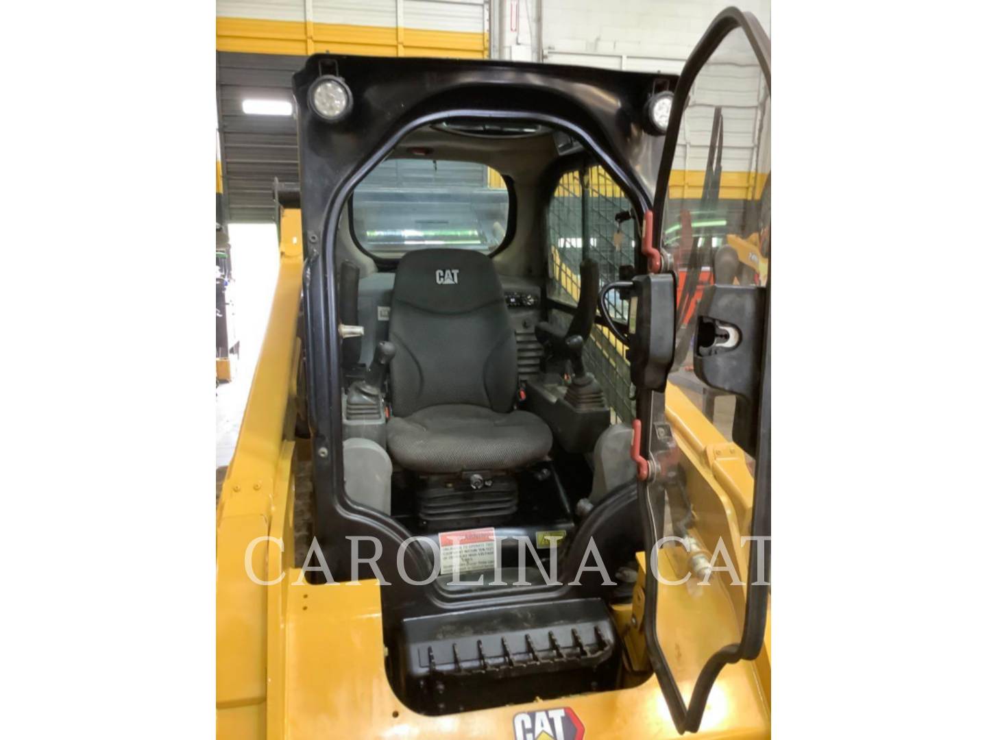 2020 Caterpillar 259D3 CB Compact Track Loader