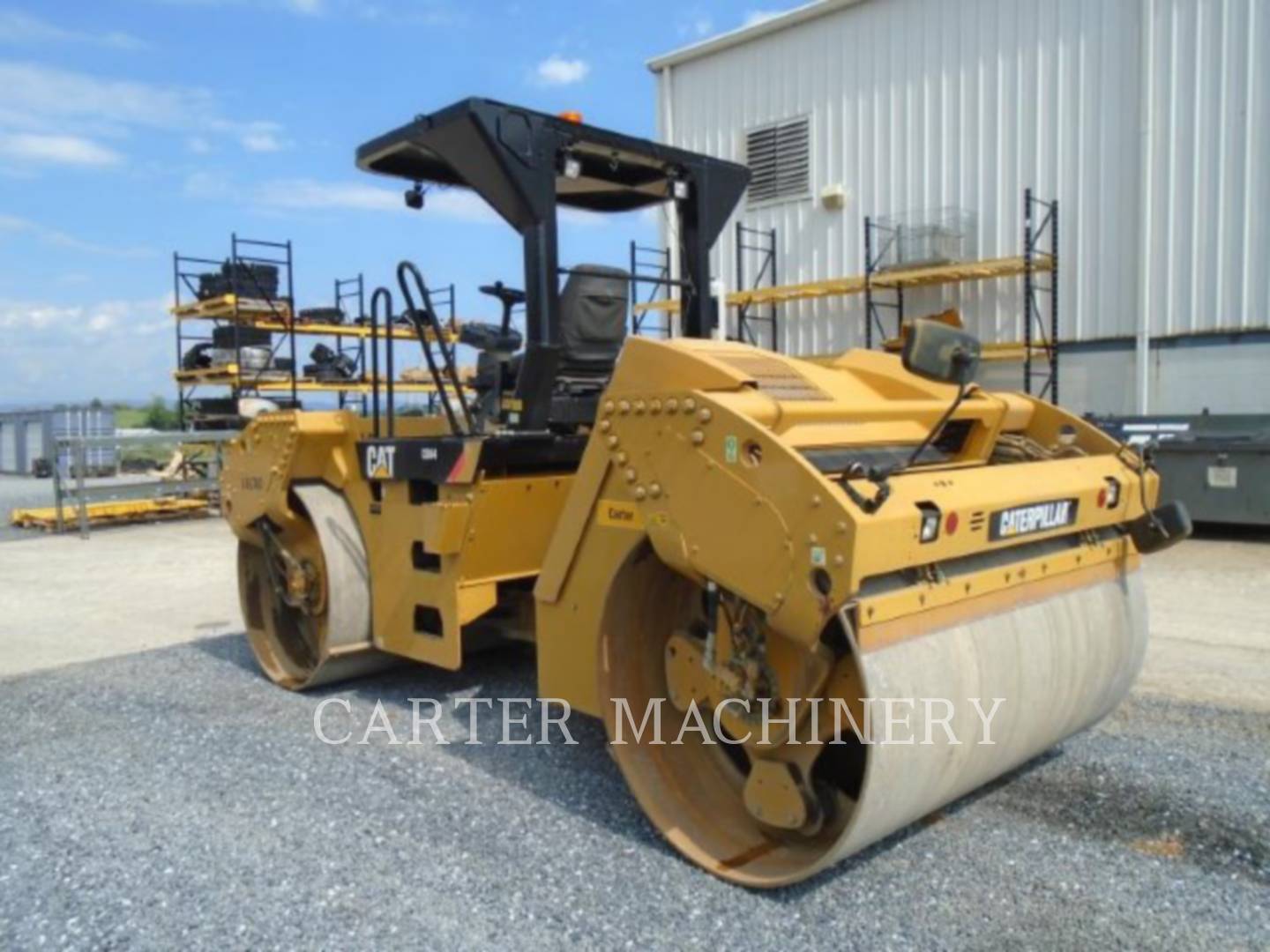 2014 Caterpillar CB64 Compactor