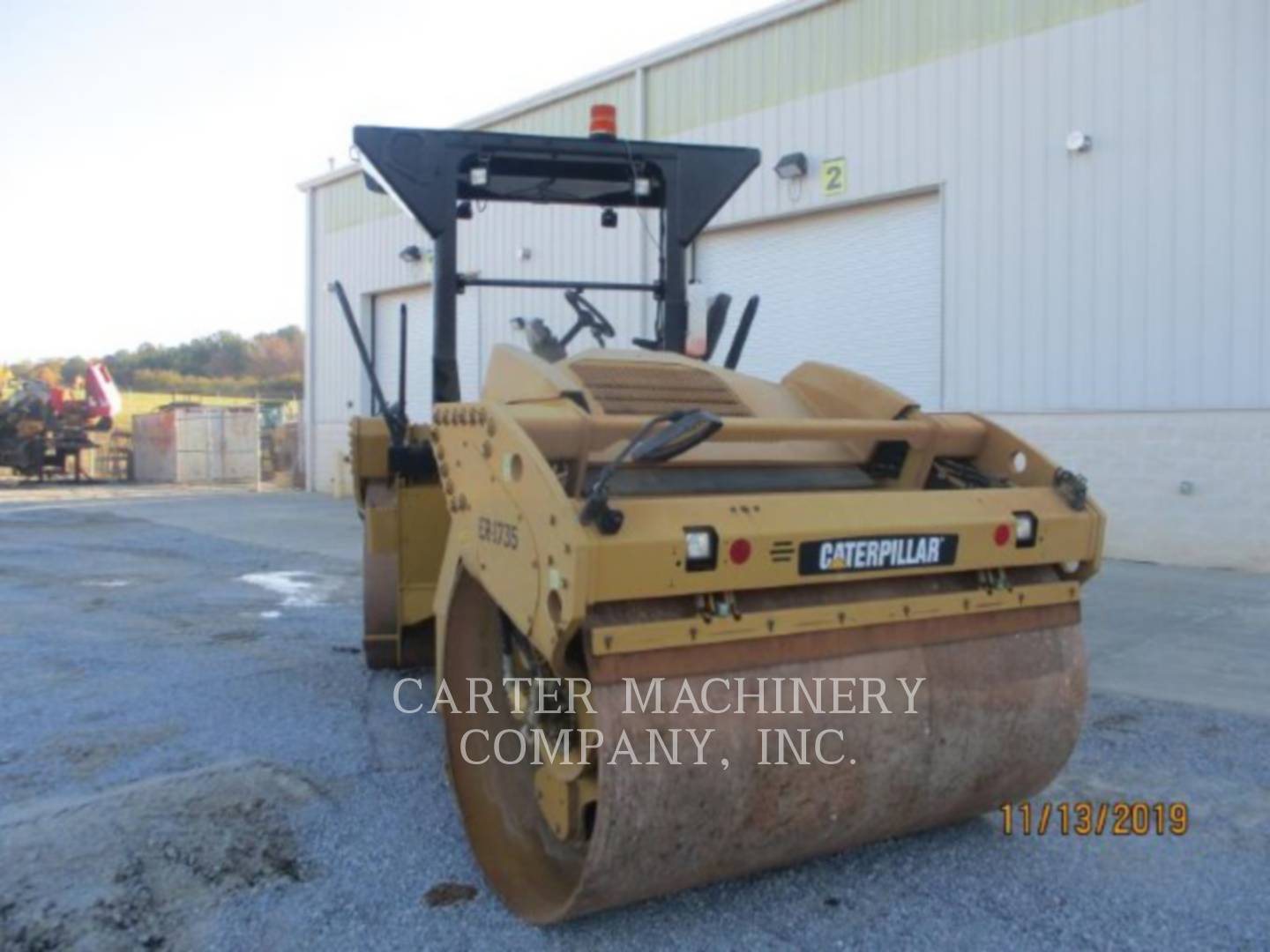 2014 Caterpillar CB64 Vibratory Double