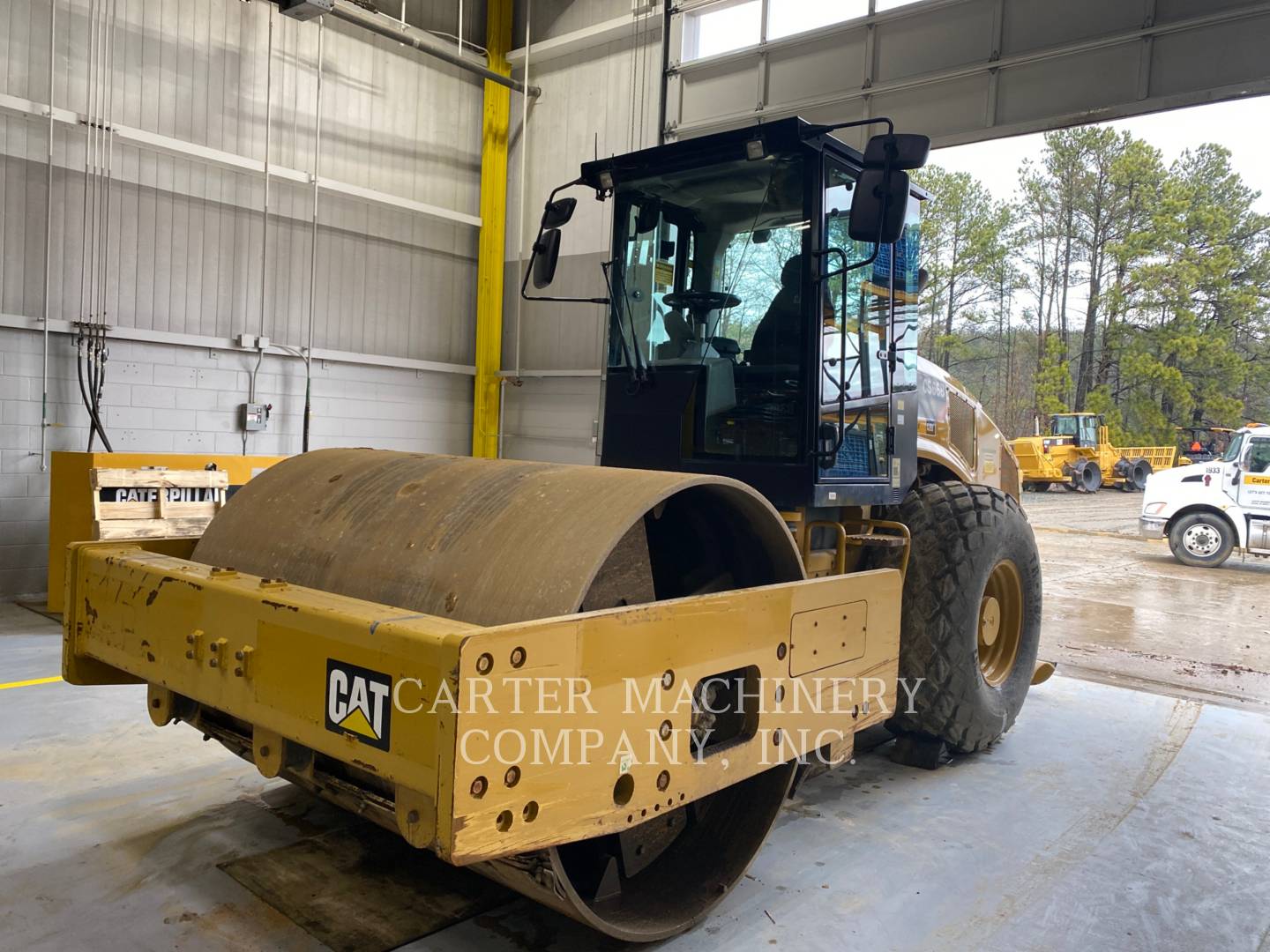 2014 Caterpillar CS66B Compactor